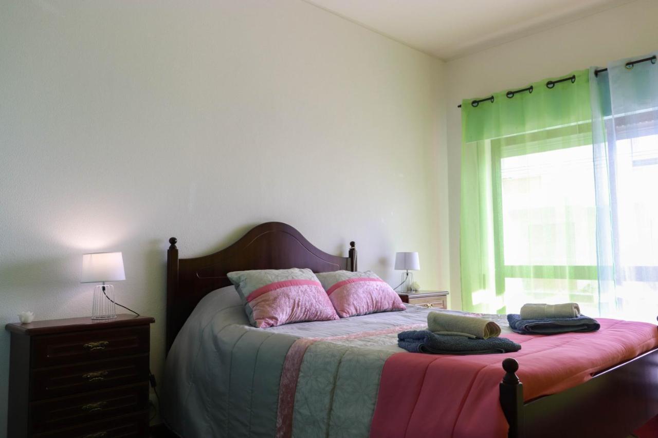 Apartamento Com Vista Mar นาซาเร ภายนอก รูปภาพ