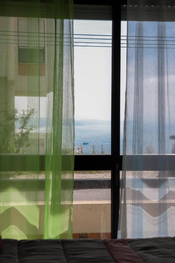 Apartamento Com Vista Mar นาซาเร ภายนอก รูปภาพ