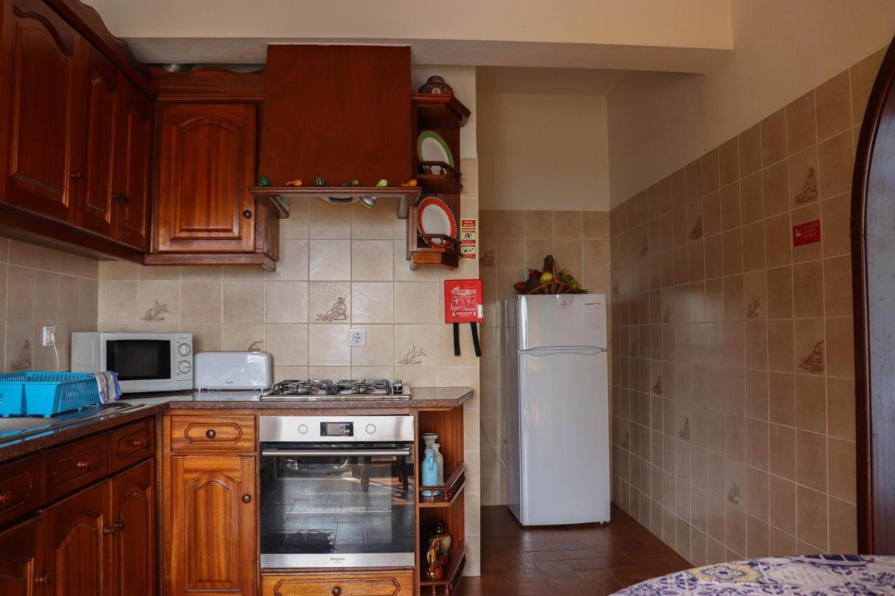 Apartamento Com Vista Mar นาซาเร ภายนอก รูปภาพ